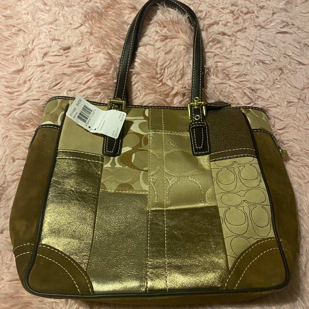 💥Flash Sale Today💥Gorgeous Coach shoulder bag